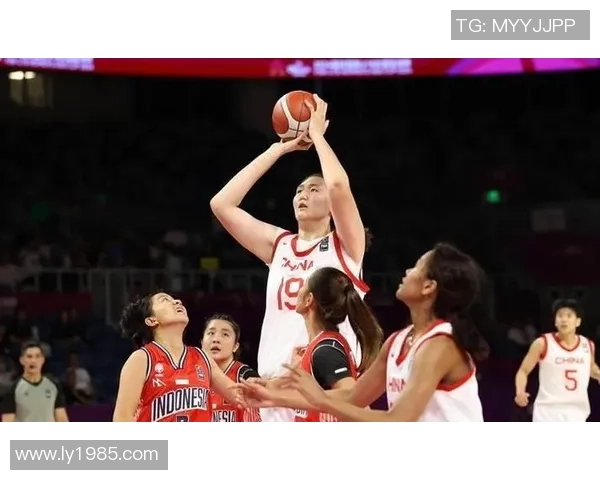 姚明携手女篮出征国际赛场展现中国篮球新风采