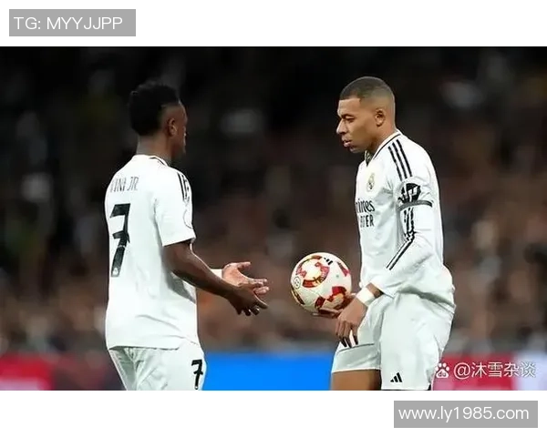 意甲经典对决皇马与曼联激战成平局十大精彩进球回顾