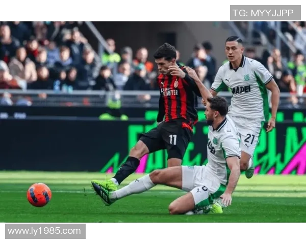 欧冠经典对决AC米兰小胜国米引发争议判罚全场沸腾