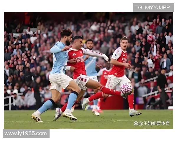 英超激战：里昂大胜马竞四球逆转引发转会风波全场沸腾