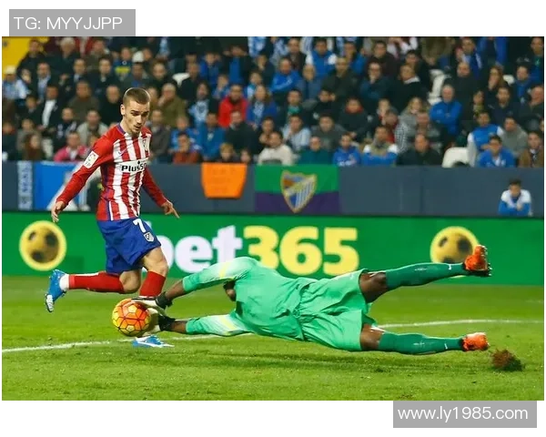 西甲精彩对决里昂与切尔西握手言和绝杀瞬间引发全场热烈反响