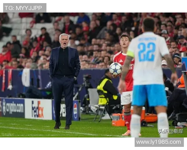 足总杯惊现冷门本菲卡与国米激战成平局补时进球引发全场狂欢