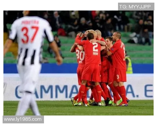 欧联杯激情对决那不勒斯大胜马竞红牌事件引发全场热议与转会传闻 欧联杯激情对决那不勒斯大胜马竞红牌事件引发全场热议与转会传闻