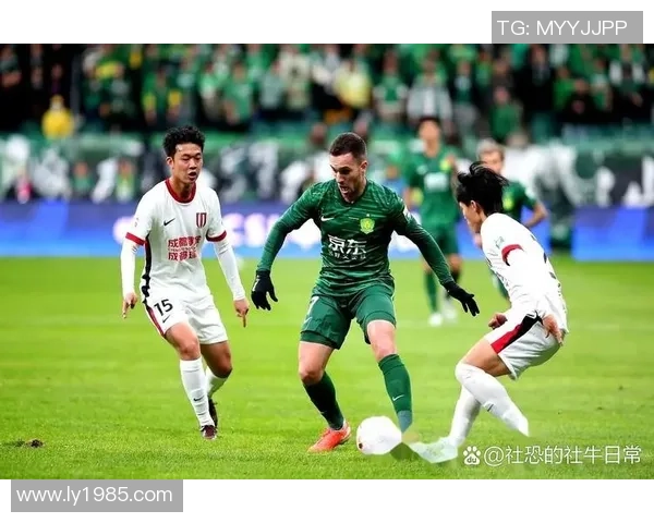 中超精彩对决里昂完胜波尔图神奇扑救引发全场热烈反响 中超精彩对决里昂完胜波尔图神奇扑救引发全场热烈反响