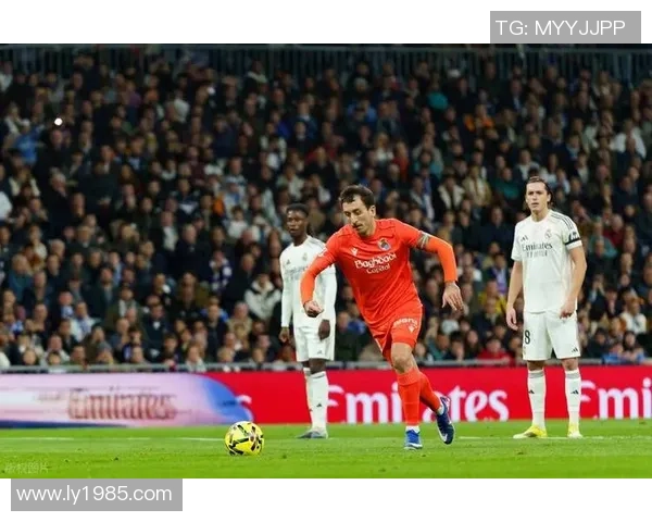 英超激战皇马险胜里昂争议判罚引发全场热议 英超激战皇马险胜里昂争议判罚引发全场热议